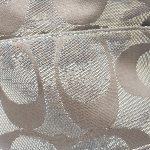 Coach sling bag with wallet - Picture 7 of 13